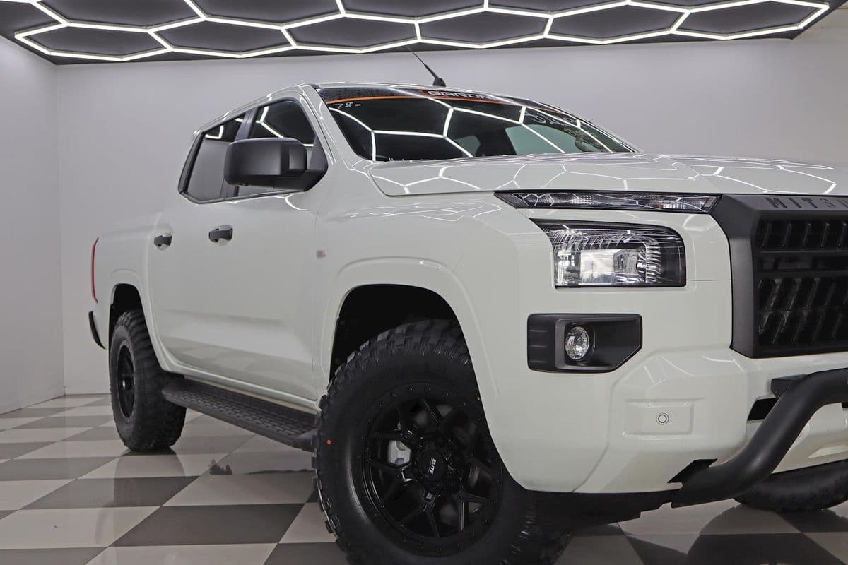 2025 Mitsubishi Triton GLX+ MV 4X4 — photo 3