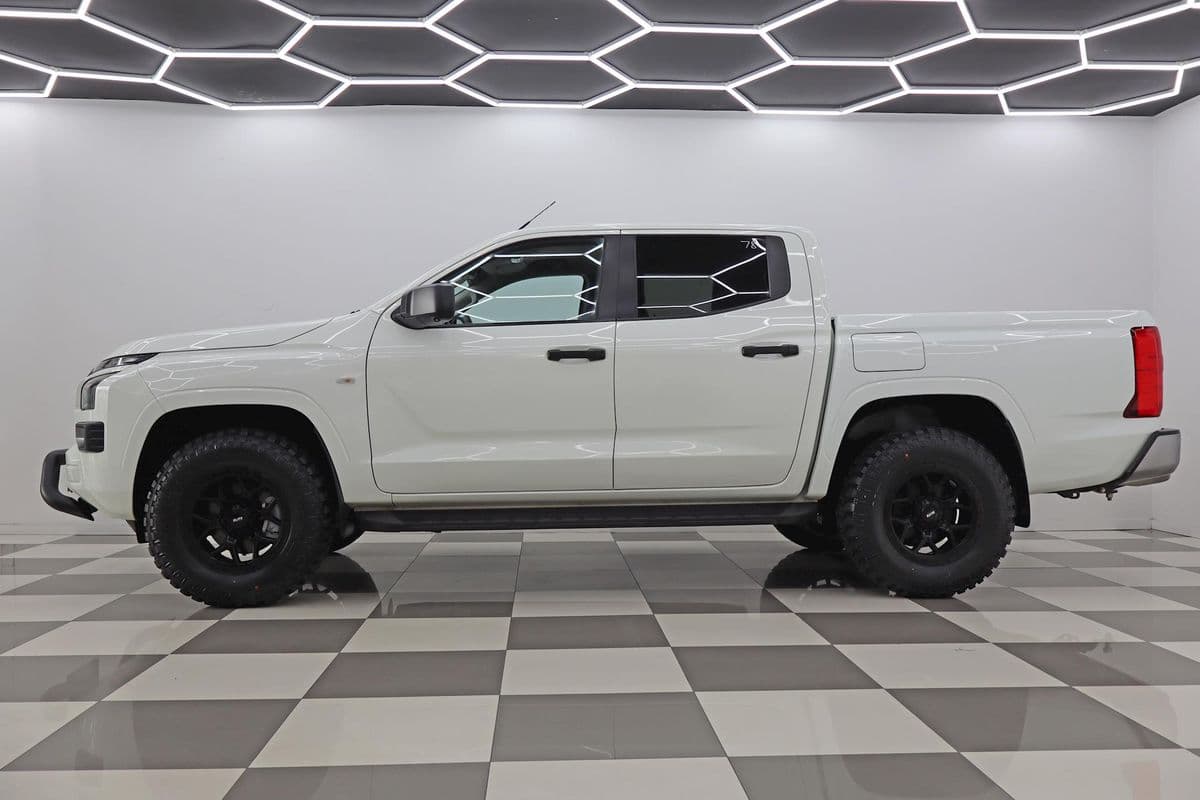 2025 Mitsubishi Triton GLX+ MV 4X4 — photo 6