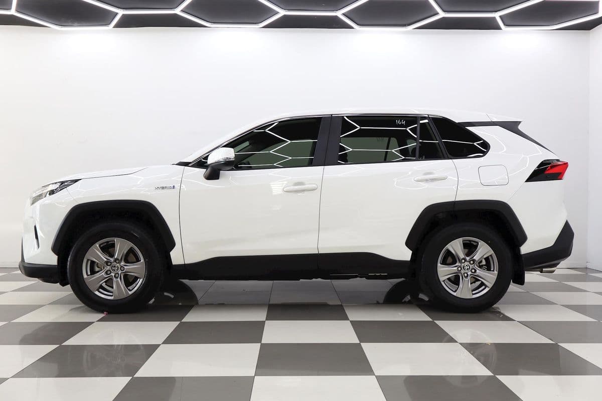 2023 Toyota RAV4 GX AXAH52R — photo 6