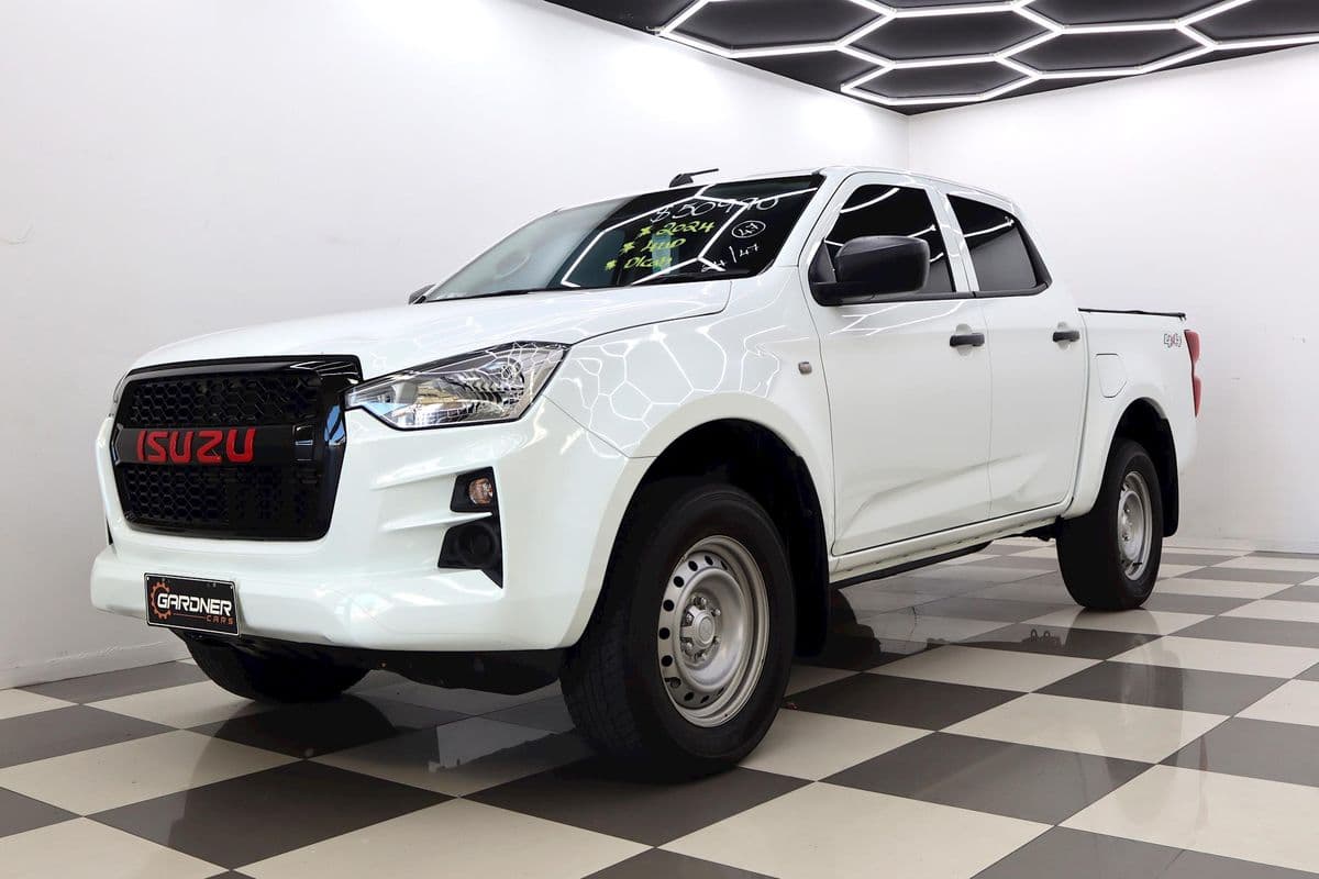 2024 Isuzu D-MAX SX 4X4 — photo 5