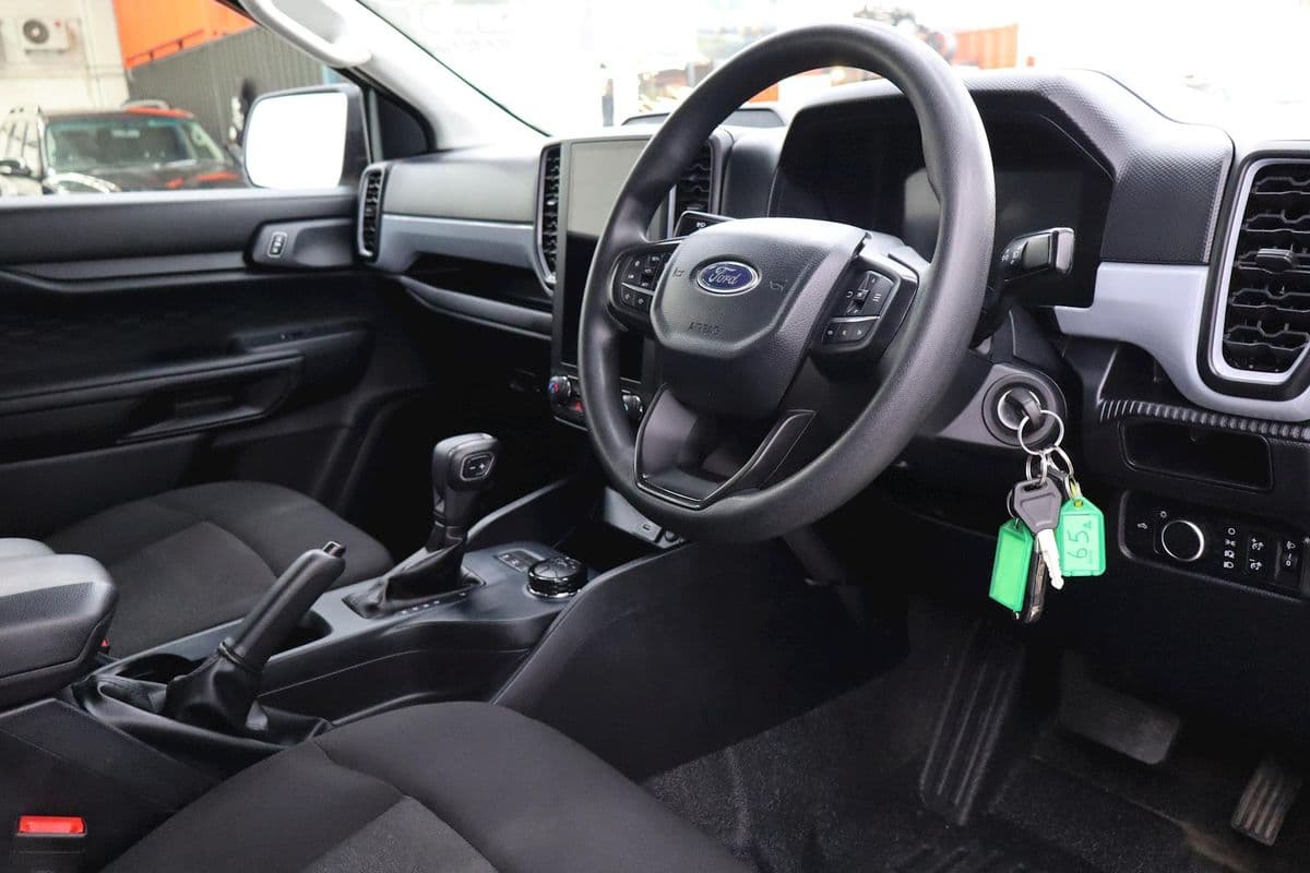2024 Ford Ranger XL 4X4 2.0L — photo 12