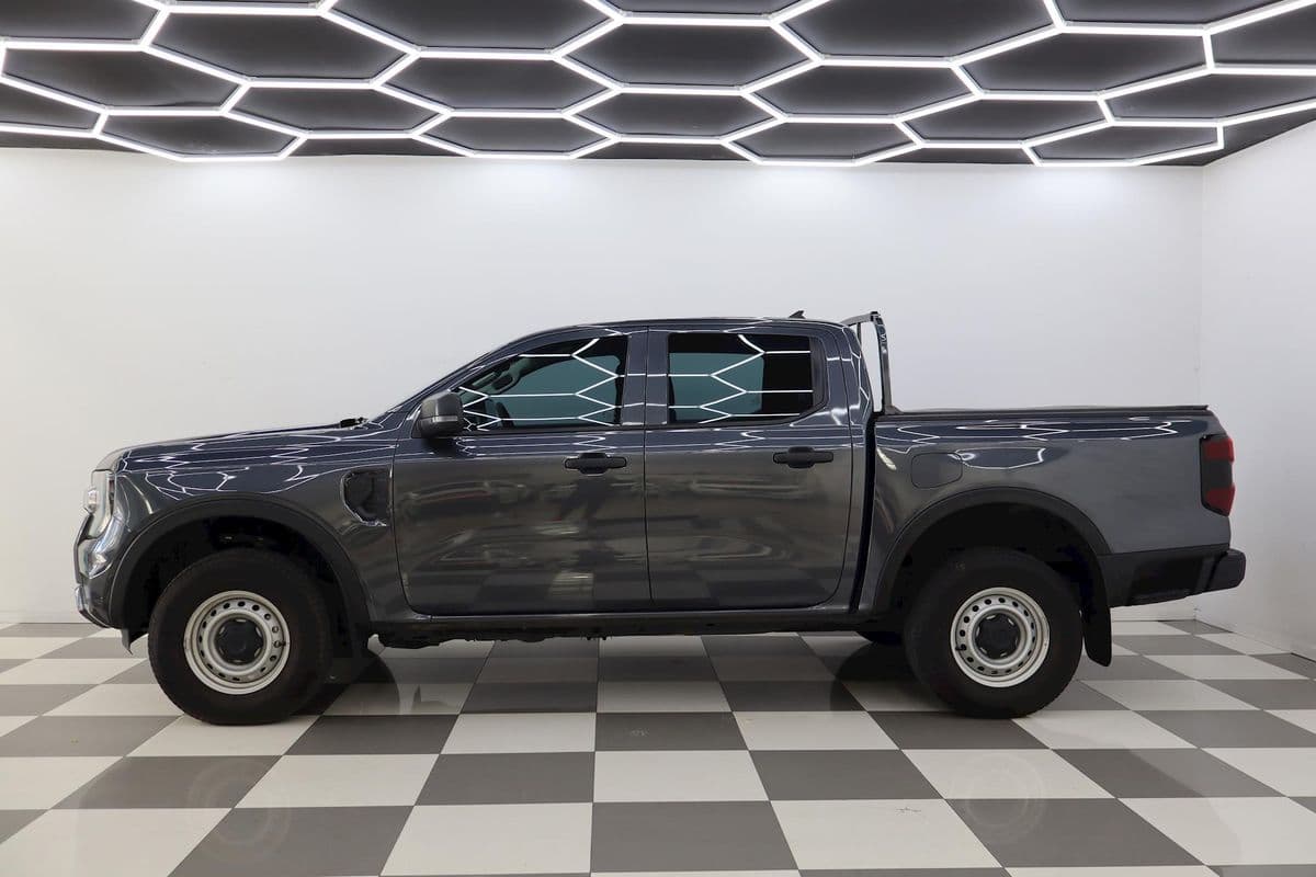 2025 Ford Ranger XL 4X4 2.0L — photo 6