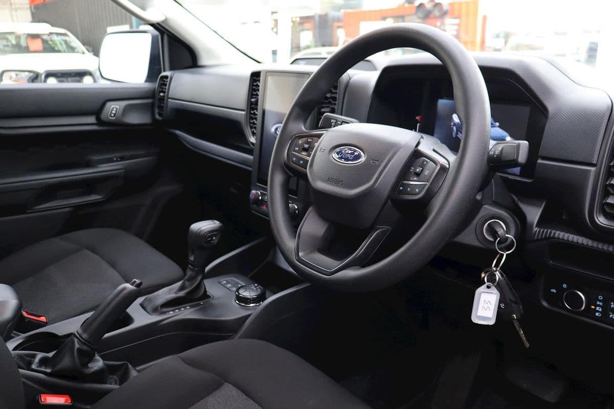 2024 Ford Ranger XL 4X4 2.0L — photo 10