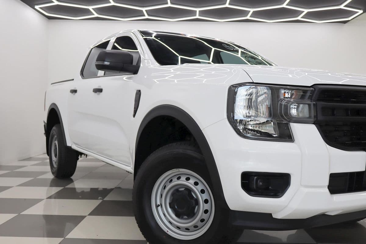 2025 Ford Ranger XL 4X4 2.0L — photo 3