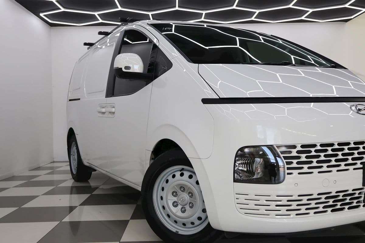 2023 Hyundai STARIA LOAD US4.V2 — photo 3
