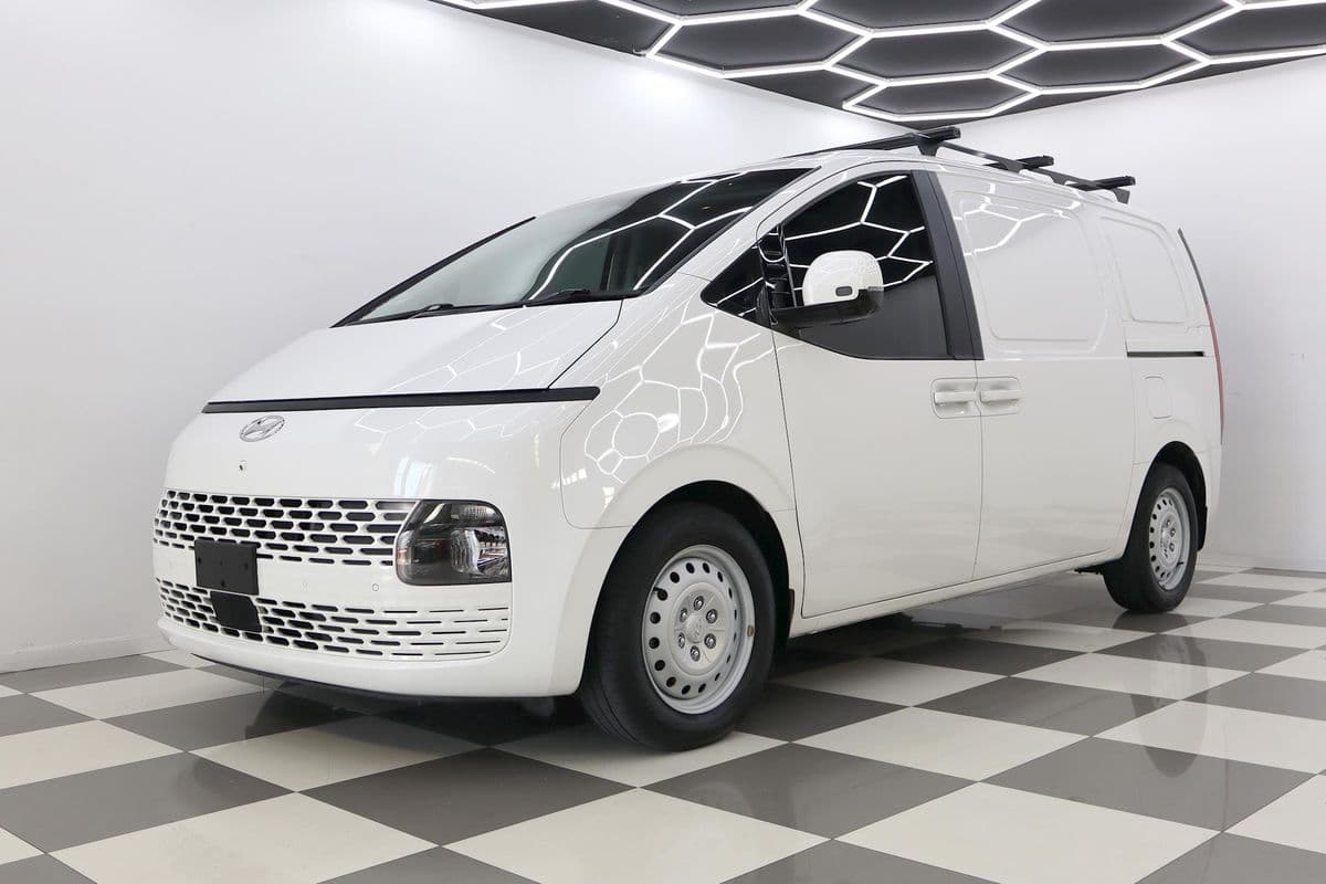 2023 Hyundai STARIA LOAD US4.V2 — photo 5