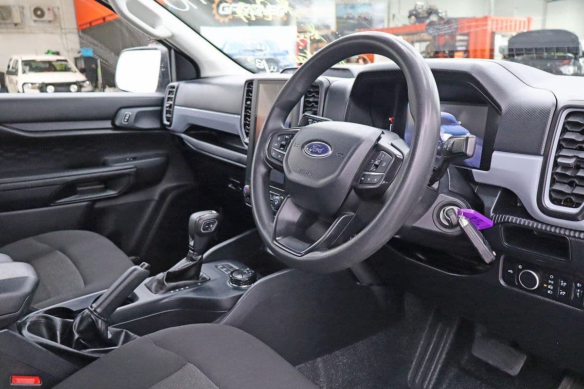2024 Ford Ranger XL 4X4 2.0L — photo 12