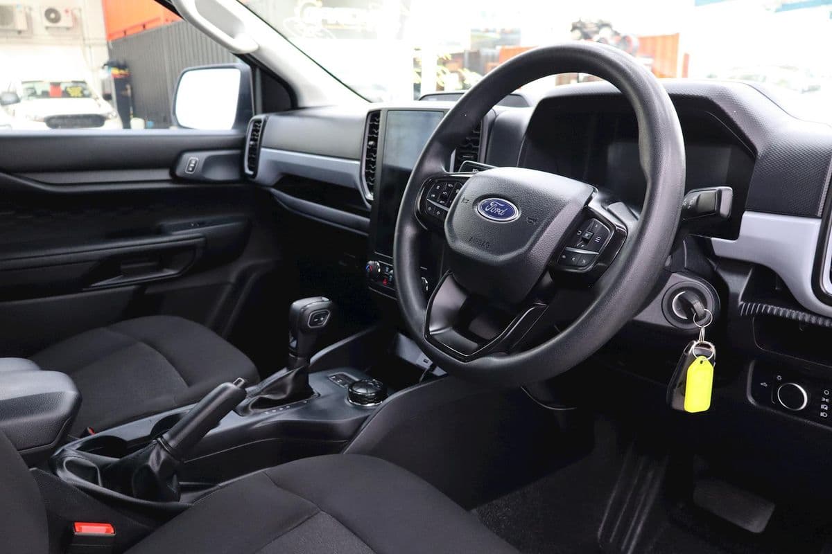 2023 Ford Ranger XL 4X4 2.0L — photo 12